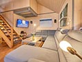 Wohnbereich Haus 248 55 Zoll TV und Musikanlage